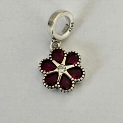 Kırmızı Papatya Charm