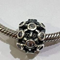 Yerli Üretim Yuvarlak Taşlı Charm