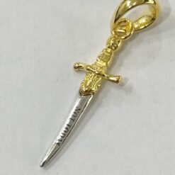 Game of Thrones Bıçak Sallantılı Charm