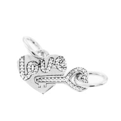 Ayrılabilir Kalp Love Yazılı ve Anahtar Sallantılı Gümüş Charm