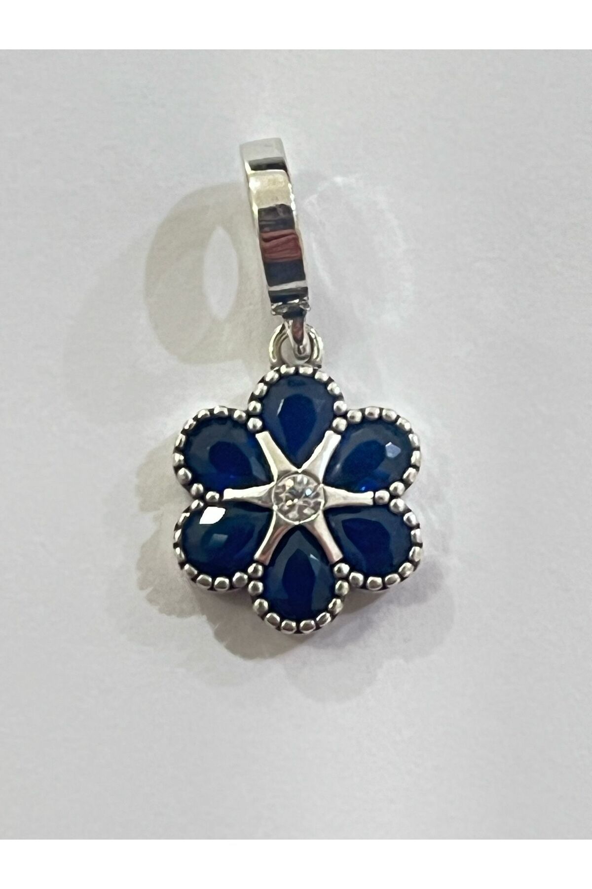 Mavi Papatya Charm