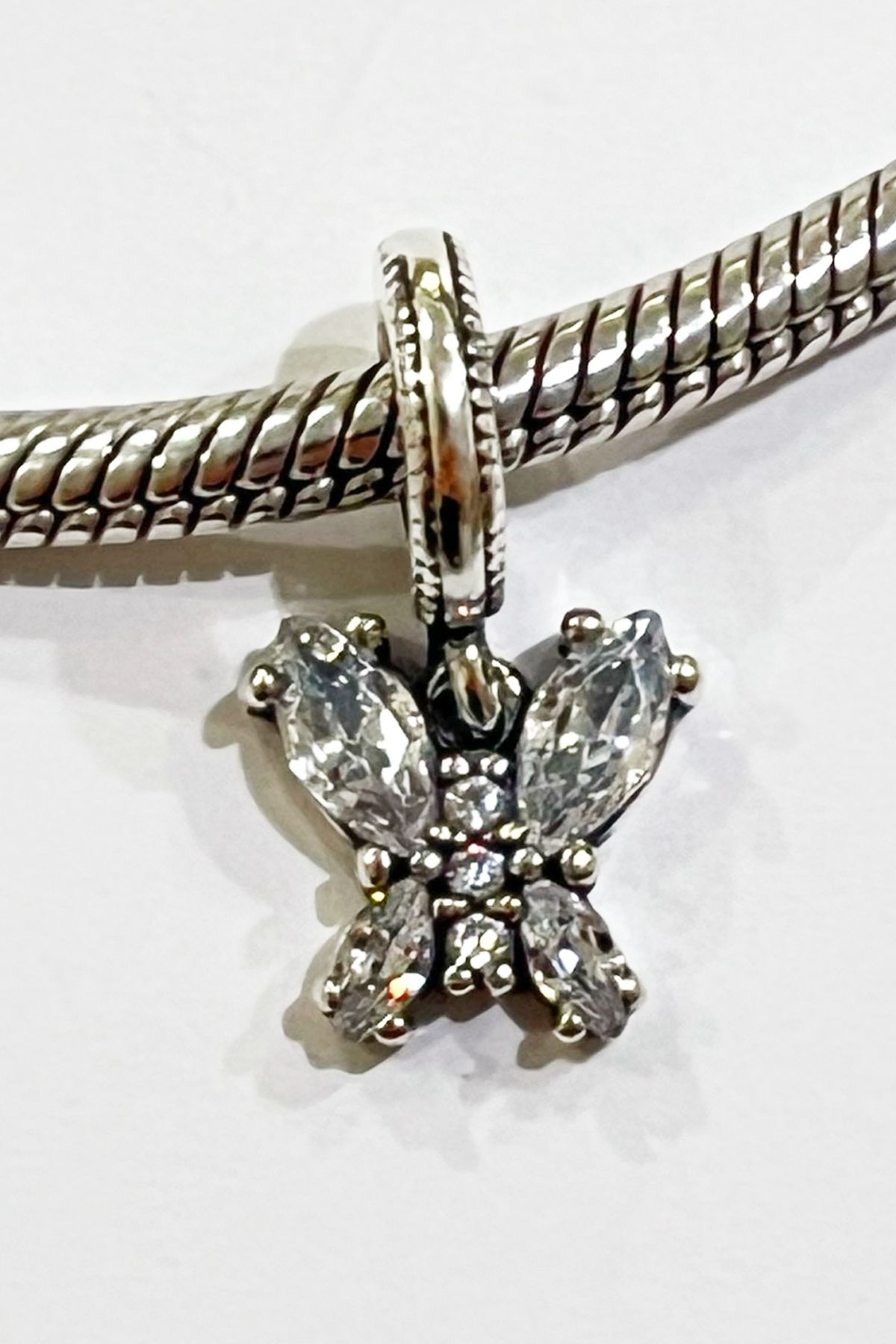 Yerli Üretim Renkli Kelebek Sallantılı Charm