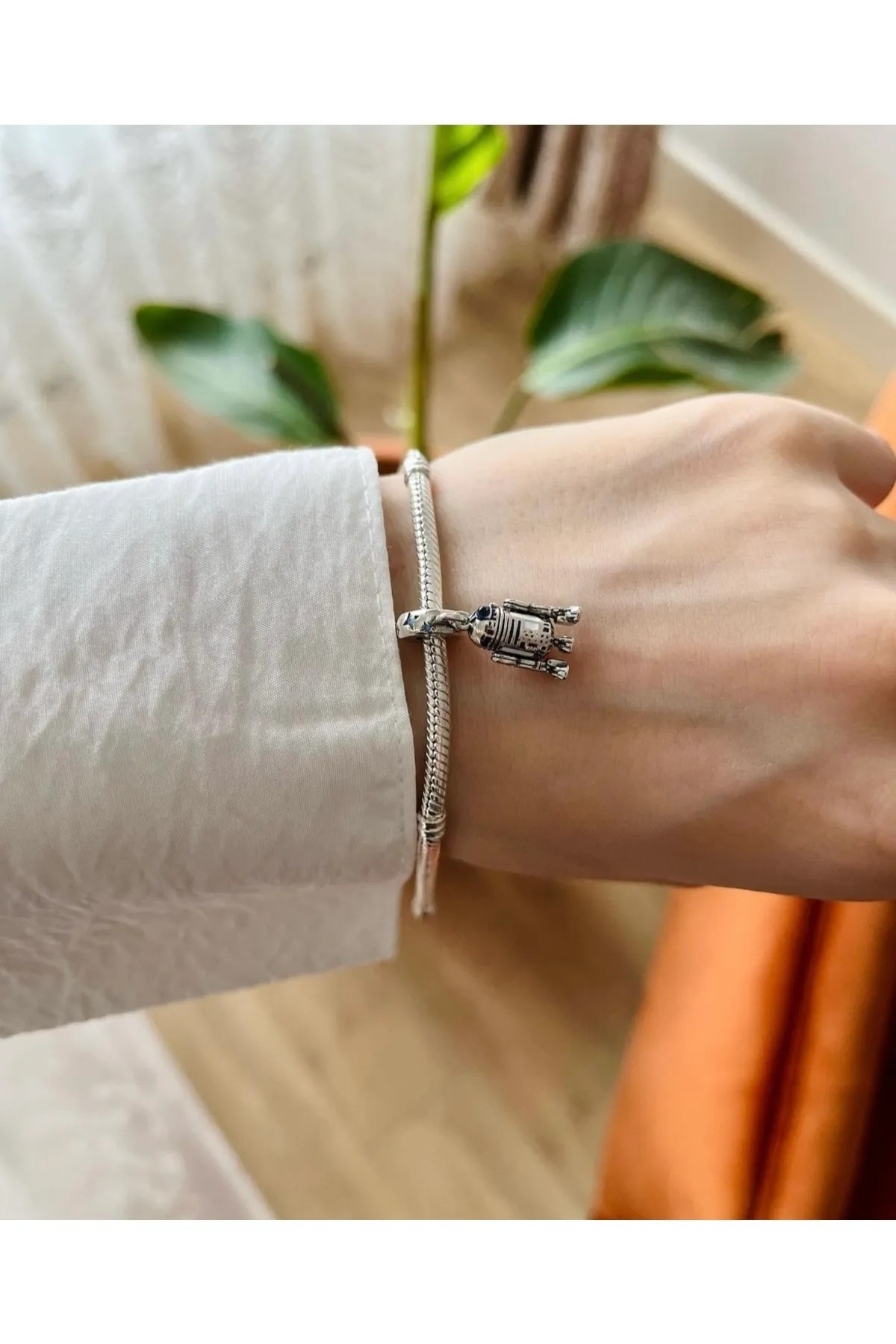 Fubena Star Wars Yıldız Savaşları R2-D2 Robot Sallantılı Charm - Görsel 2